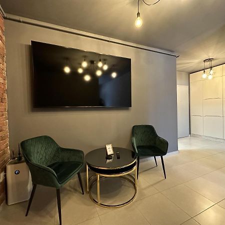 Elisio - Bricks Apartment Brasov Exterior photo