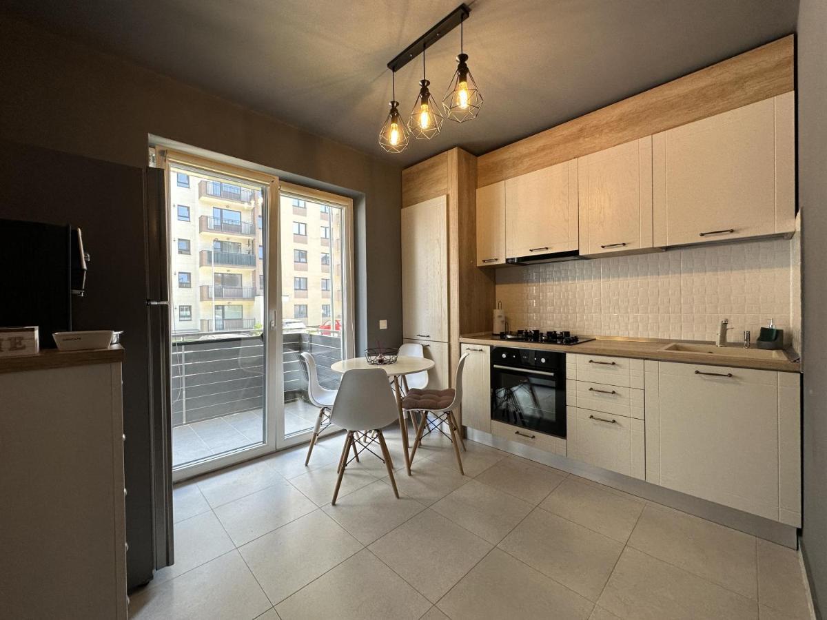 Elisio - Bricks Apartment Brasov Exterior photo